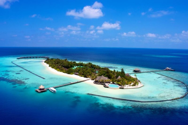 Komandoo Island Romance and Luxury
