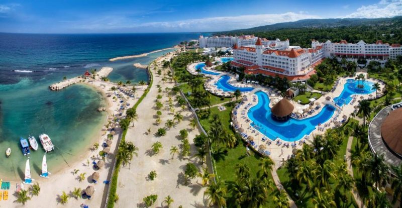 Bahia Principe Luxury Runaway Bay