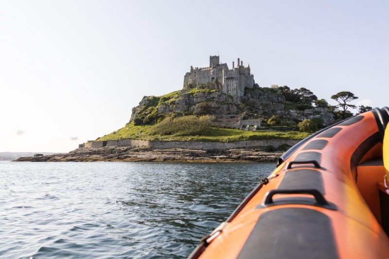 142 Boat Trip in North Cornwall