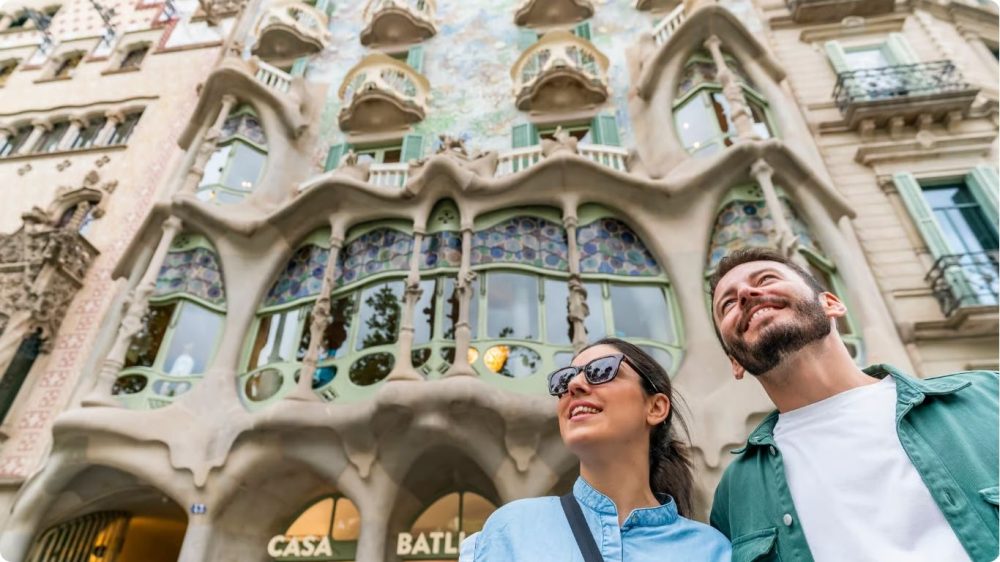 Barcelona Romantic Bucket List Getaways for Couples