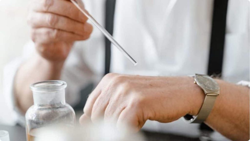 safest pairings to try first Perfume Layering for Beginners ()